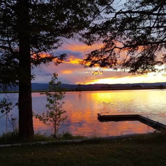 Magical Waterfront Family Retreat! - Image 1